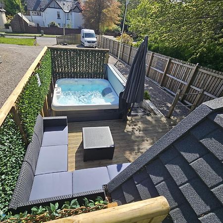 פורט ויליאם Morvan Pod & Hot Tub מראה חיצוני תמונה